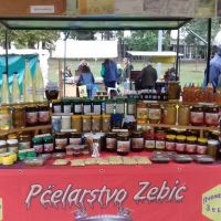 Пчеларство Зебић